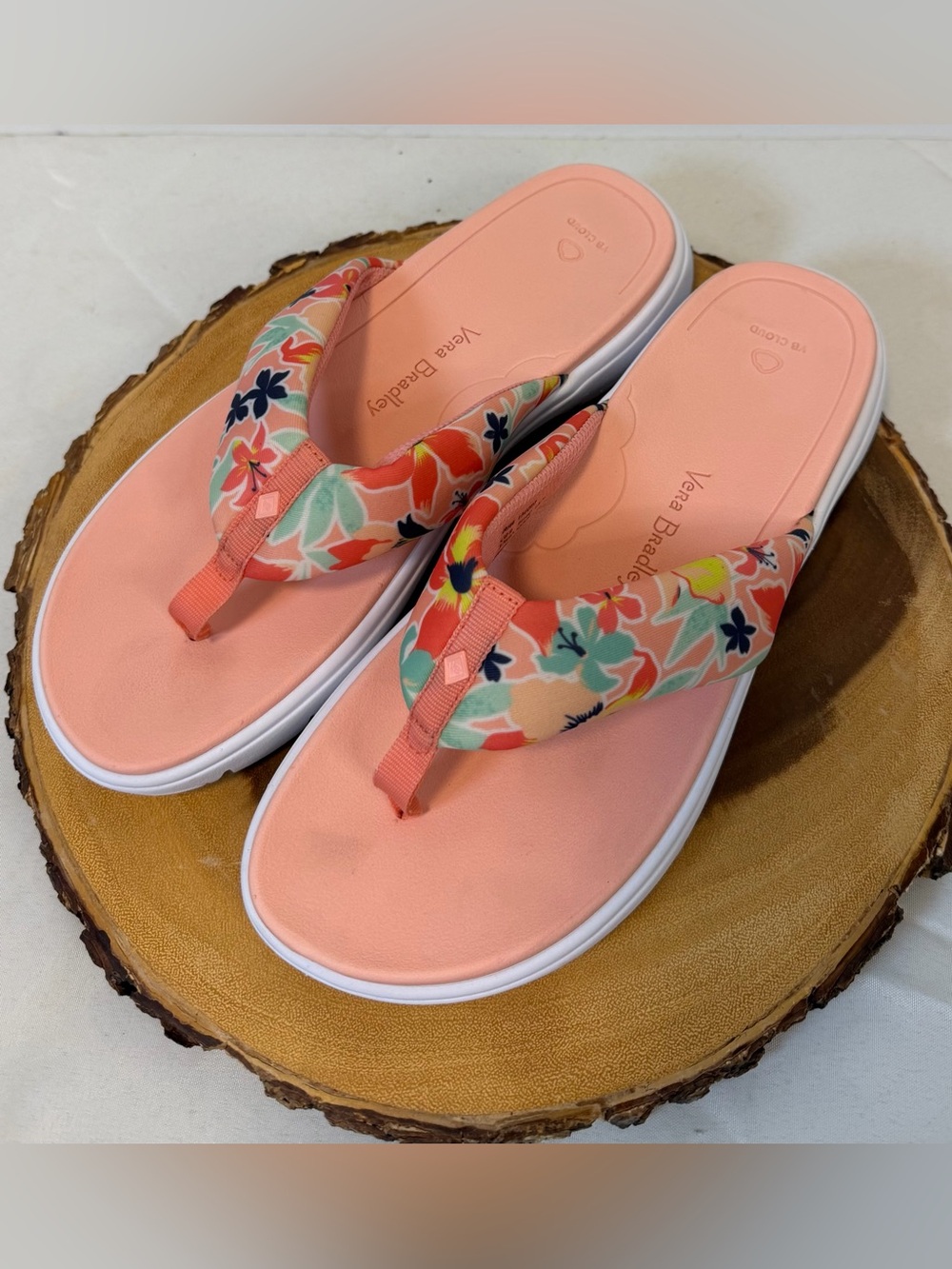 Vera Bradley Cloud Coral Pink Floral Padded Thong Sandals Women’s Size 9